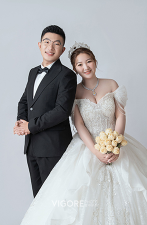 Mr.P & Mrs.C