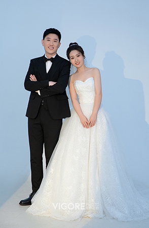Mr.W & Mrs.J
