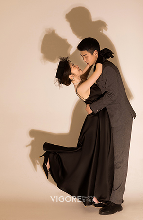 Mr.Y & Mrs.F