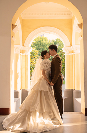 Mr.S & Mrs.X